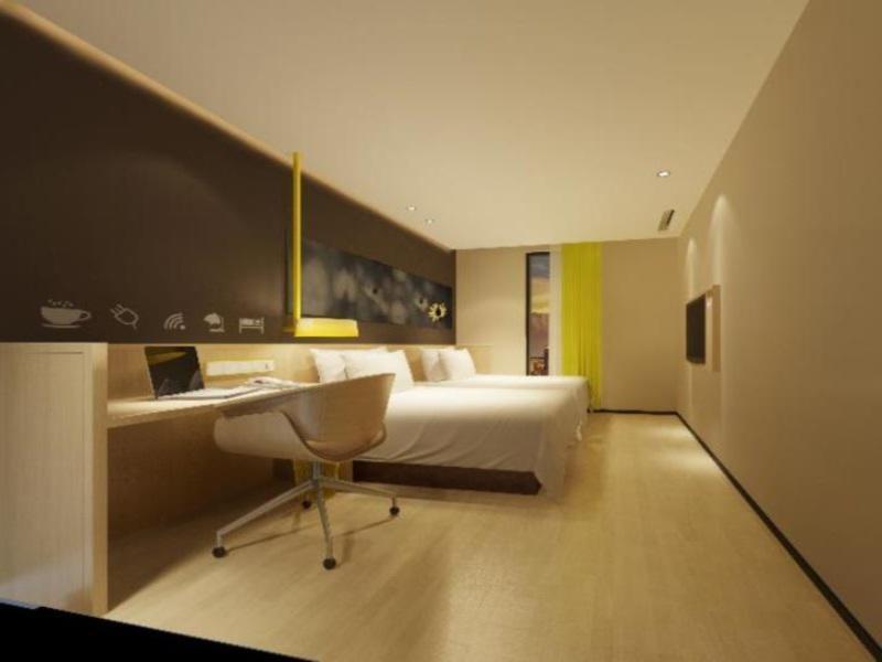 7Days Inn Yunfu Luoding Central מראה חיצוני תמונה